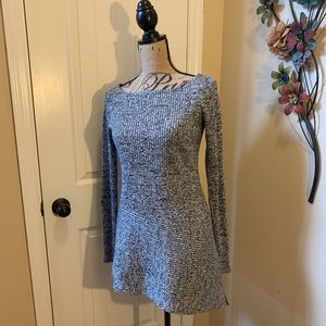 White House Black Market Sweater Size Small